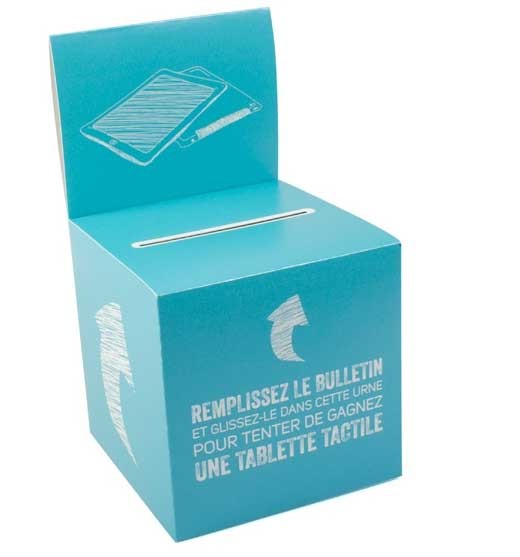 Urne fabriquée et personnalisée chez Promociel Urne en carton avec porte visuel personnalisée chez Promociel