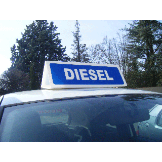 Panneau de toit magnétique triangle diesel