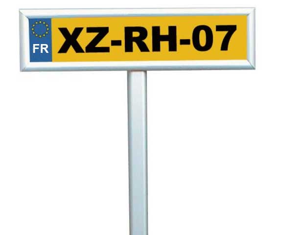 Cadre de stationnement immat110 - Promociel