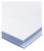 Plaque d'akilux 60 x 80 cm blanche disponible dans différentes cannelures chez Promociel